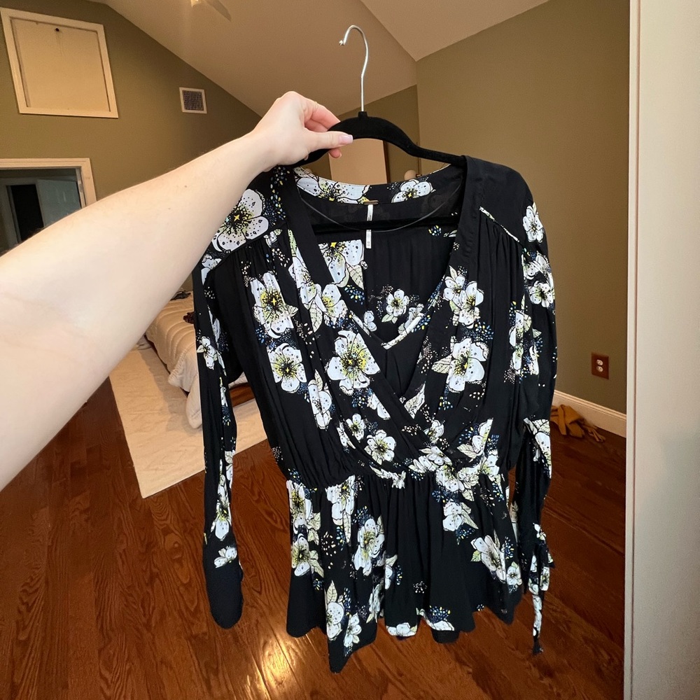Free People Flower Top